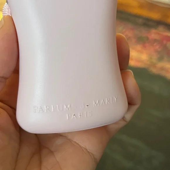 Parfums de Marly Paris Delina Exclusif 2.5fl oz - Picture 7 of 9